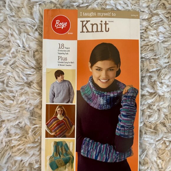 Beginner's knitting set includes yarn, needles, book, tools - Picture 4 of 6